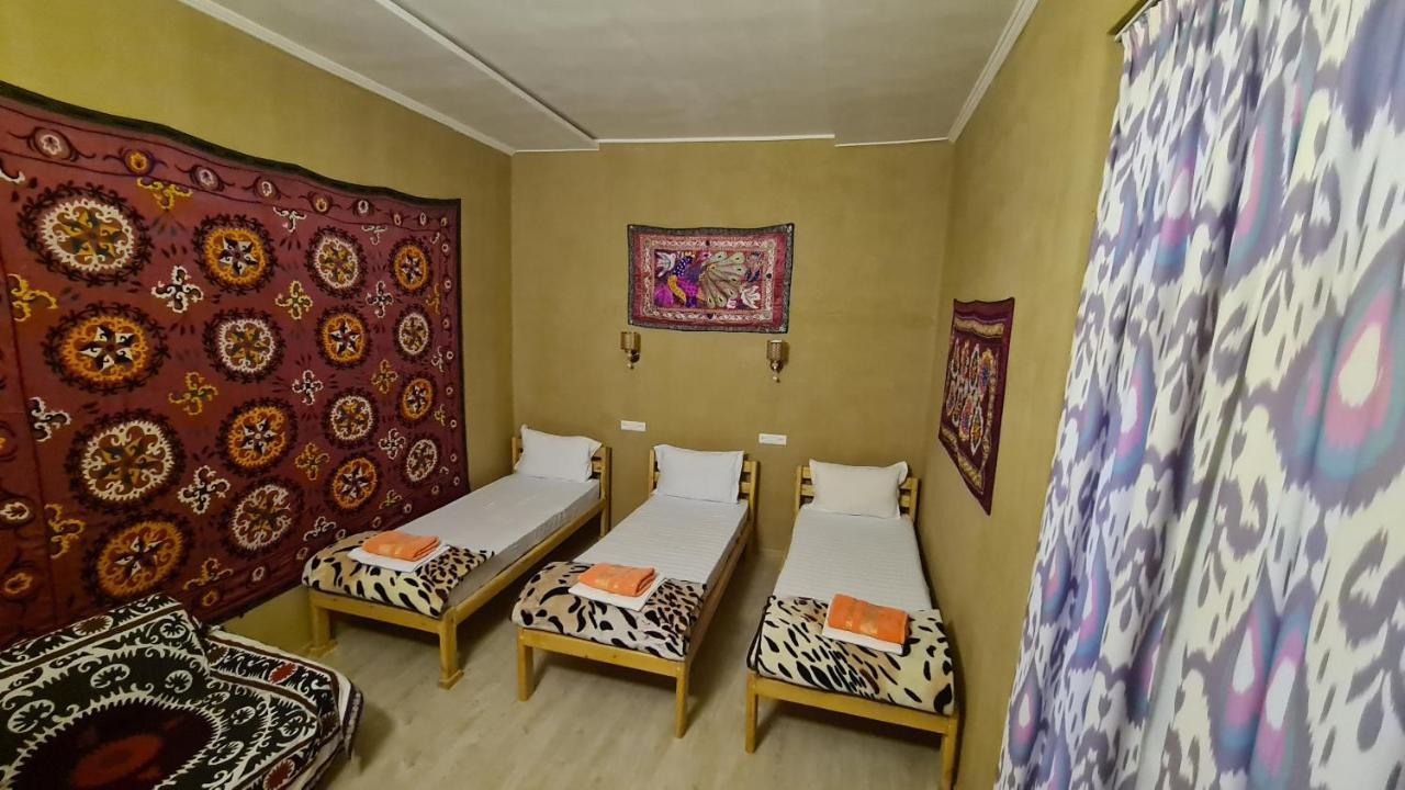 Azaliya Hostel サマルカンド エクステリア 写真